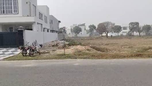 1 Kanal Main Direct Approach 70 feet Road Negotiable Possession Plot for Sale