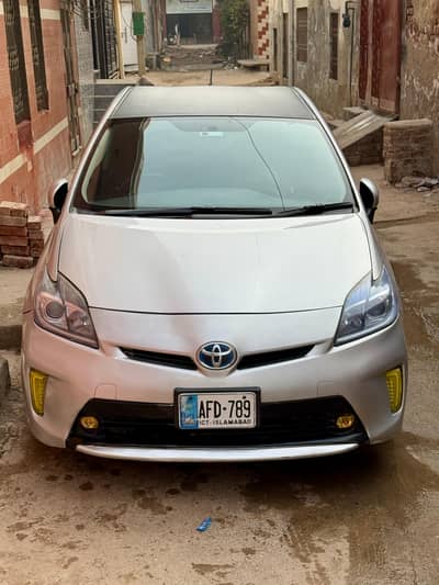 Toyota Prius S-LED 1.8 HYBRID