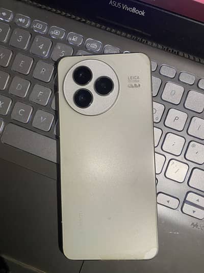 Xiaomi civi 5 pro 8 Gen 4 powerful device