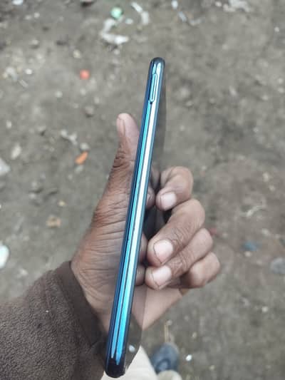 realme c11 full box 4.64. 03079737278