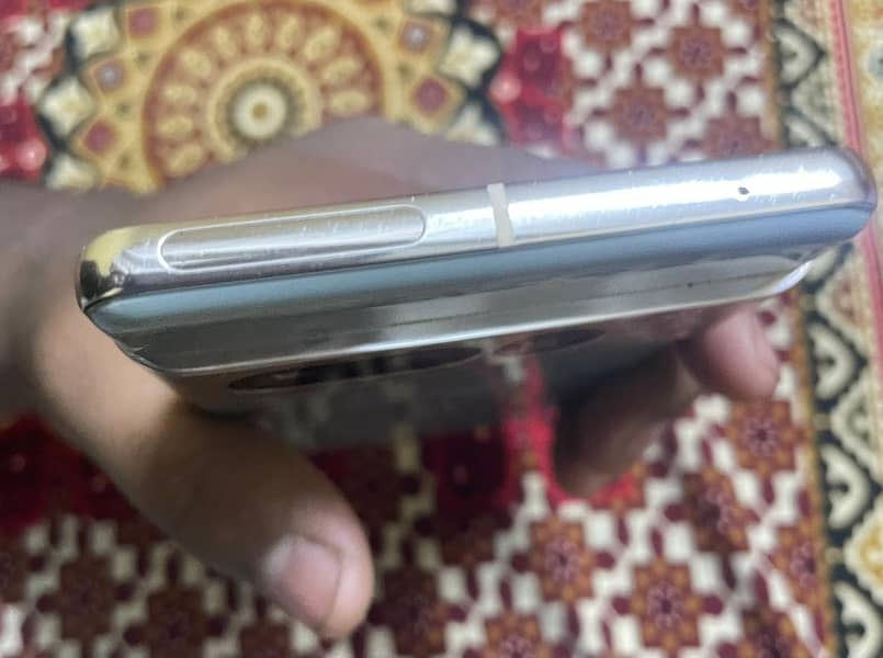 Google pixel 7_pro 3