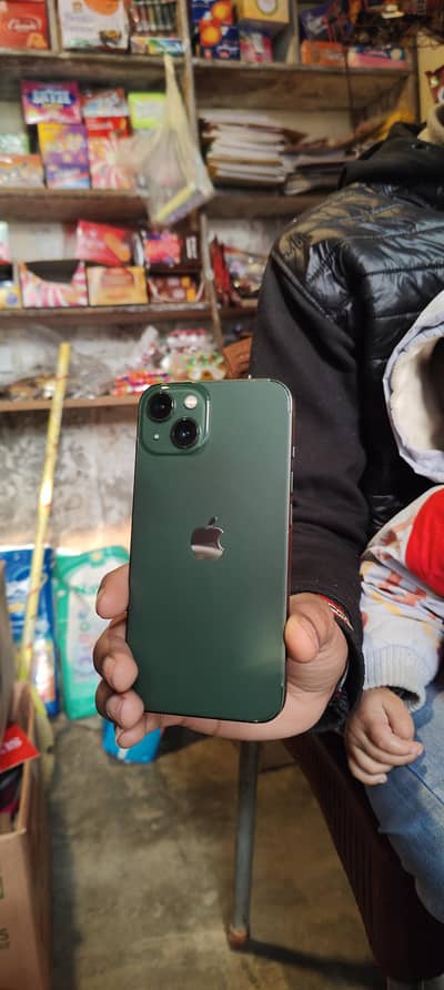 iphone 13 simple global veriant 10/10 sim time available waterpack