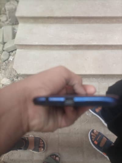 4 gb model name realme3