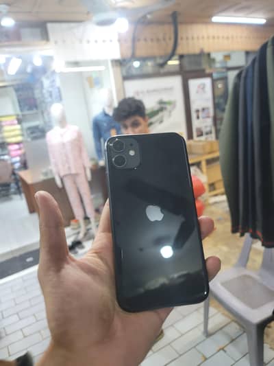 i phone 11 non pta gv 64 gb black colour ios 18 ha abi 26 nahi kia abi
