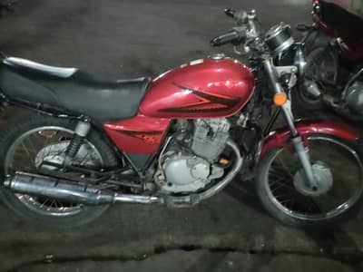 suzuki 150 modal 2014