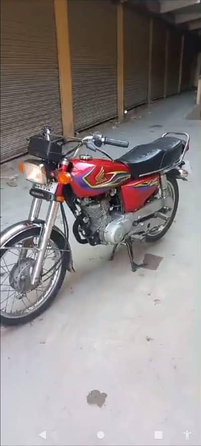 Honda 125 CG urgent for Sall  call me 03226338725