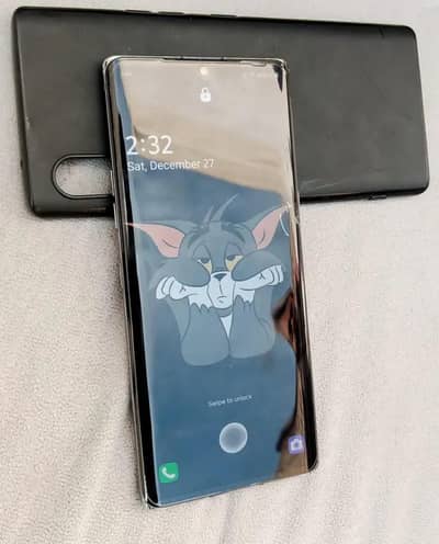 Velvet 5G LG AMOLED Edge Display finger paint display fast working