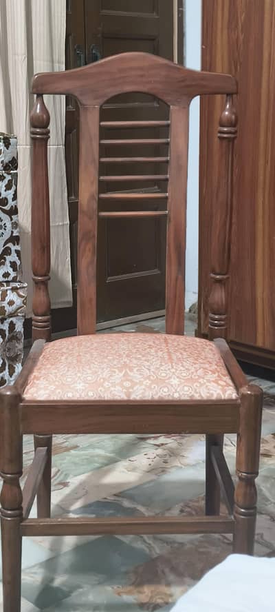 sheesham wood brand new molty foam chair