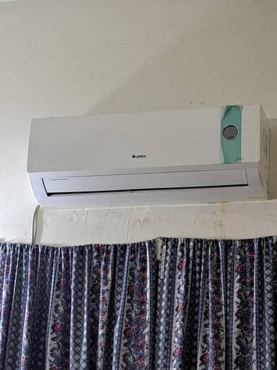Gree 1 ton AC (non-inverter)
