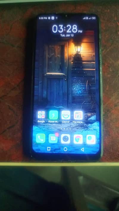 infinix hot 11 4/128  5200 mah battey