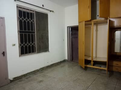 Prime Location Upper Portion Available For Rent