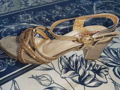 "High Heel, High Style "