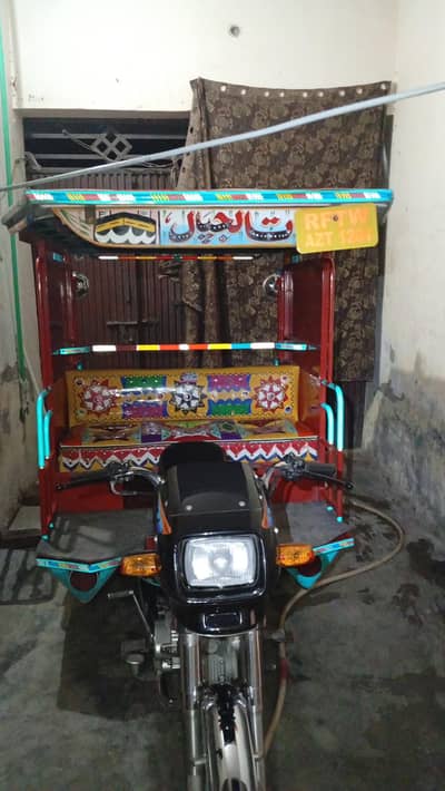 یونائٹڈ 100 چنگچی رکشہ نیو کنڈیشن سٹی لاہور