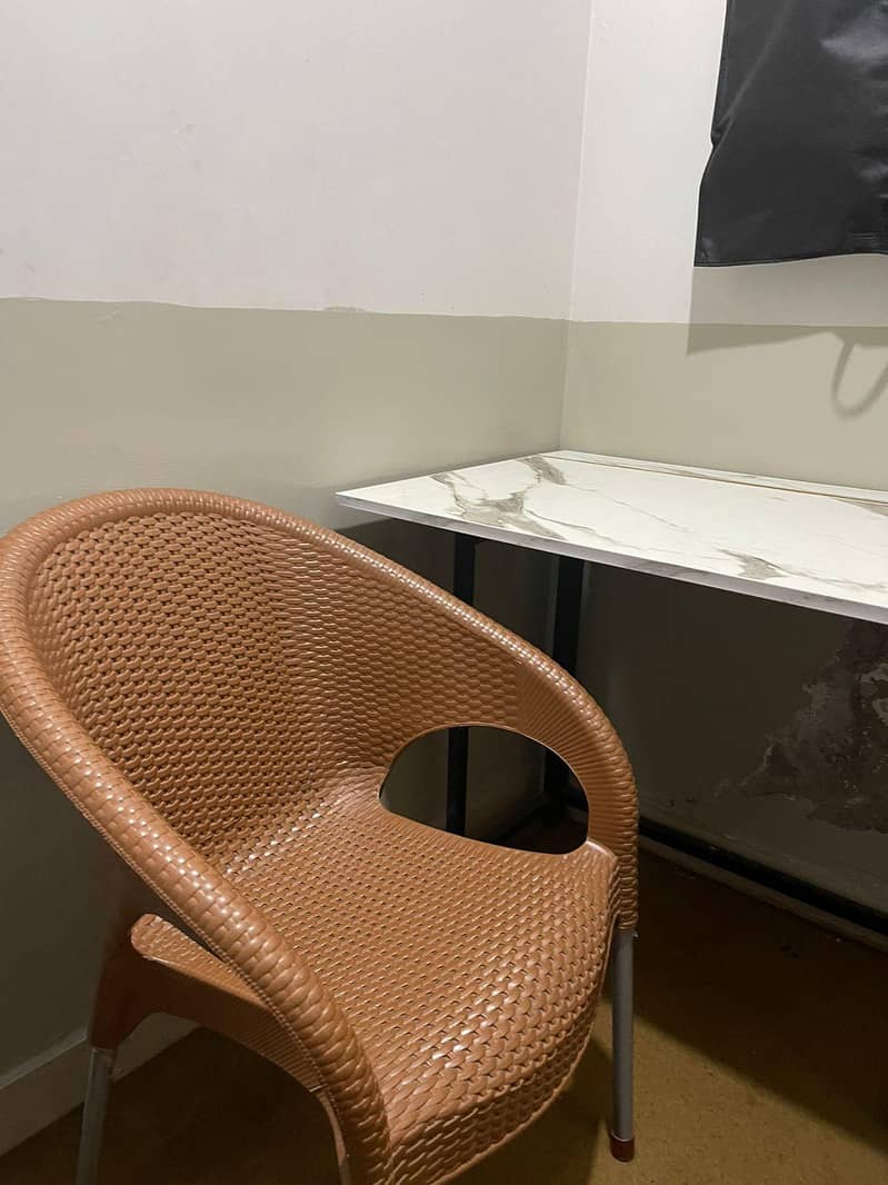 Portable Study table 0