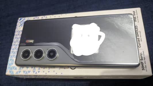 Tecno Camon 40 pro complete box