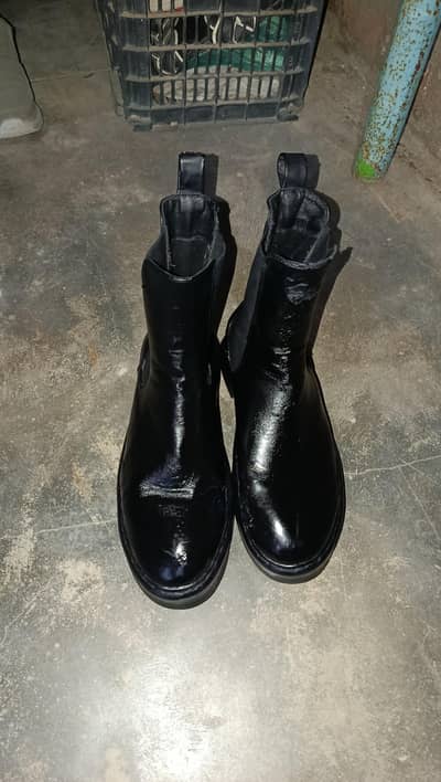 Chelsea boots