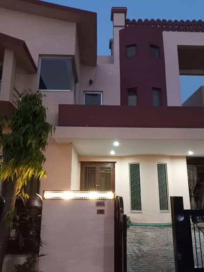 7.33 Marla LIke Brand New Luxury House Available For Sale In Bahria Town Lahore.