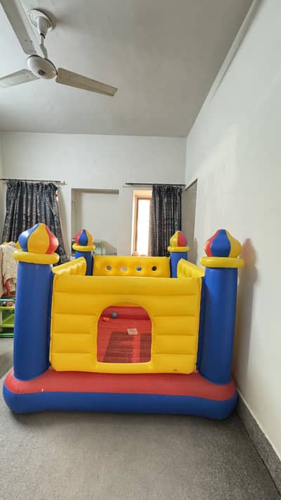 Jumping castle