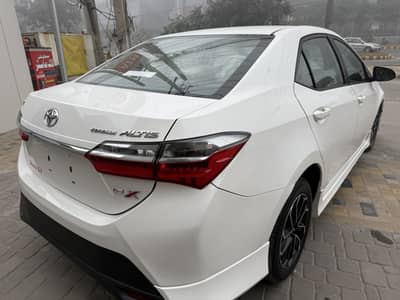 Toyota Corolla Altis 1.6 2024 December