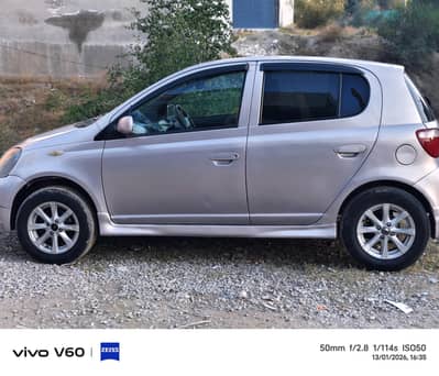 Vitz 2001 model  1300cc