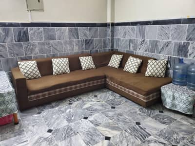 sofa for arjunt  sale
