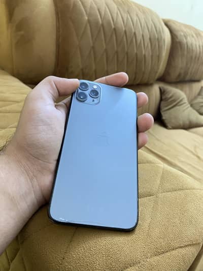 iPhone 11pro max factory unlocked