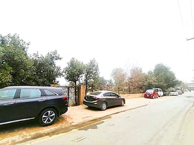 Prime Location Flat In Johar Town Phase 1 - Block F Sized 360 Square Feet Is Available