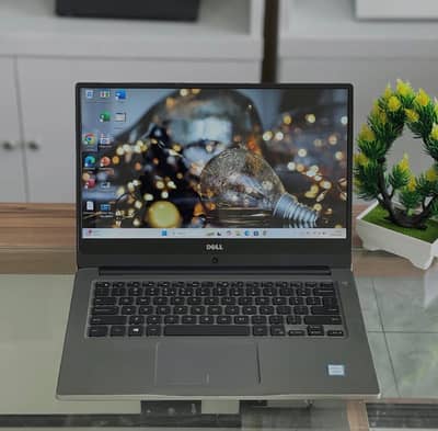 Dell Inspiron 7472 8 GB Ram 256 GB SSD Core i7 8th Generation