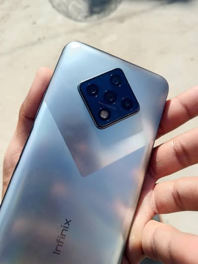 infinix zero 8i