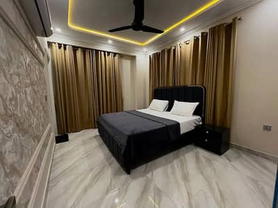 Per Day Rooms Available for Short Stays in Bahria Town