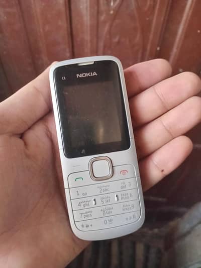 Nokia C1-01