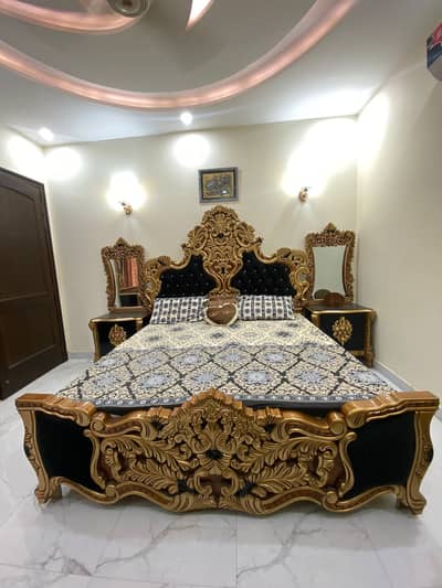 Bedset , Dressing table , side tables