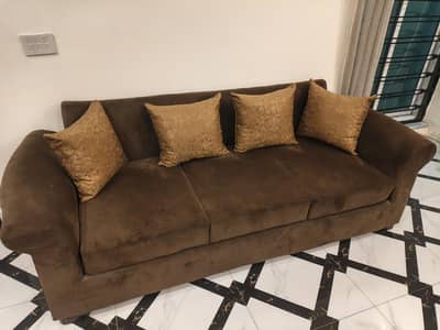 3 Seater Sofa Brand New condition