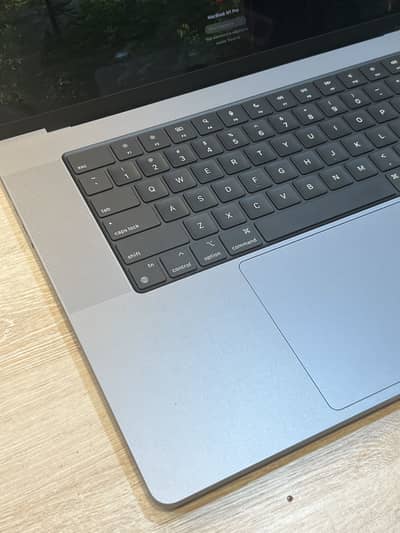 Apple MacBook Pro M1 Max 64GB 1TB 16INCH