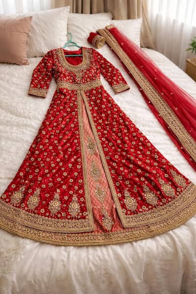 “Elegant Used Bridal Dress for Sale – Like New Condition”