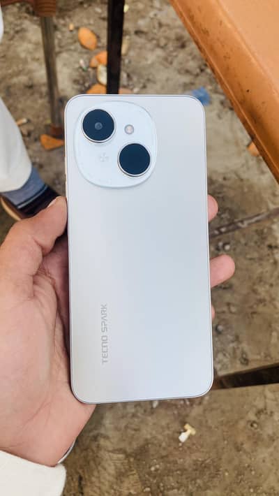 techno spark go 1  128 gb