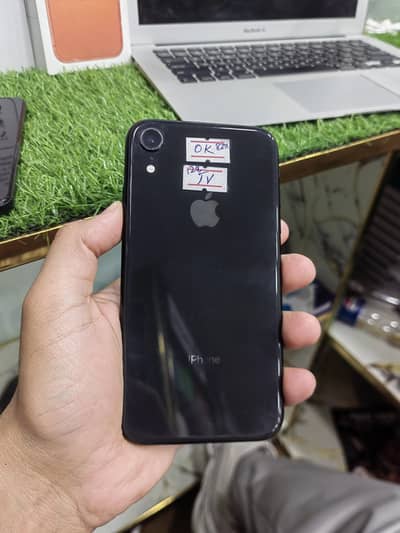 iphone xr mix phones