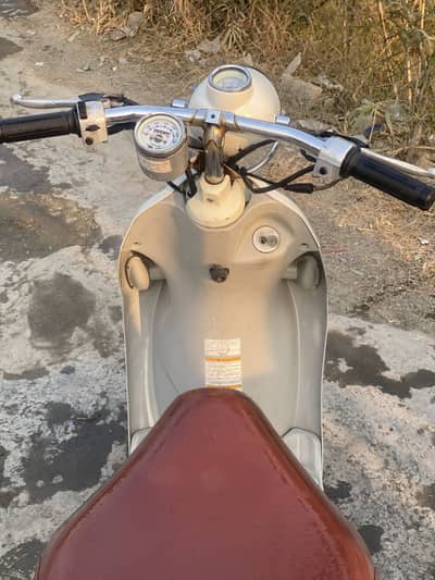 Petrol scooty for sale