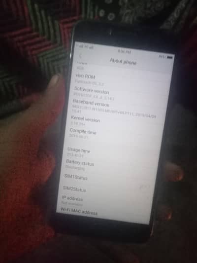 vivo V5 one hand used