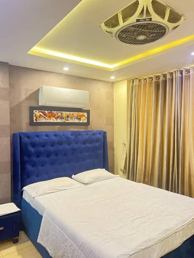 One Bedroom Vip apartment available on daily basis in bahria town LHR
