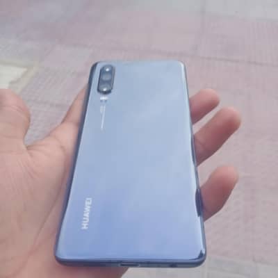 6 GB ram 128 GB momrey  seingal SM