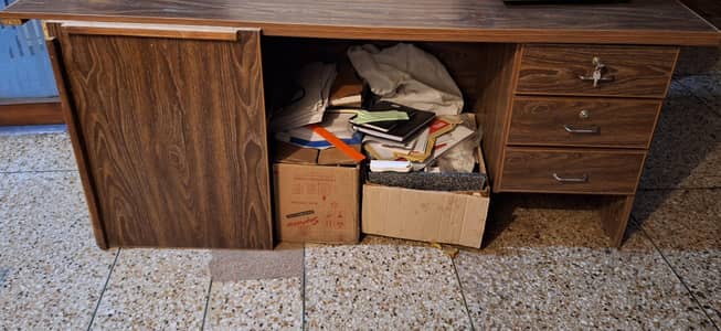 Office Table brand new