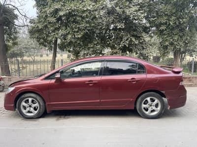 Honda Civic 2010 Full option lush condtion