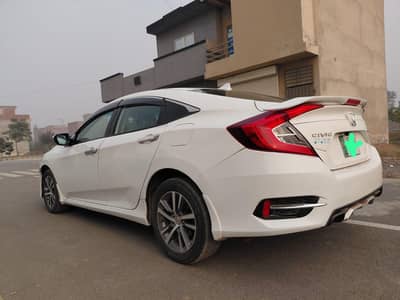 Honda civic oriel 2016
