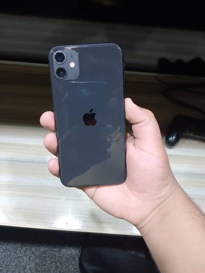 03339298949 iphone 11jv 64 waterproof one hand use 10/10 Demand 45