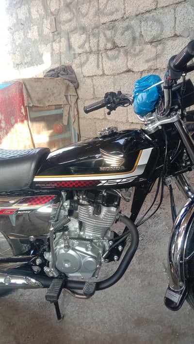 Used but on one hand