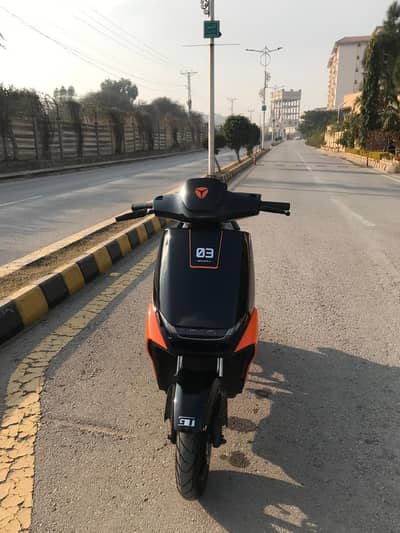 YADIA ELECTRIC SCOTTY