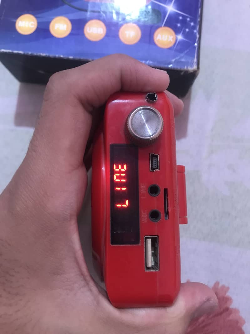 Radio with MicroSD 3