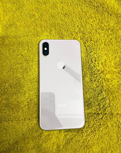 iPhone x 256 GB PTA approved my WhatsApp 0320. . . 3792. . 405