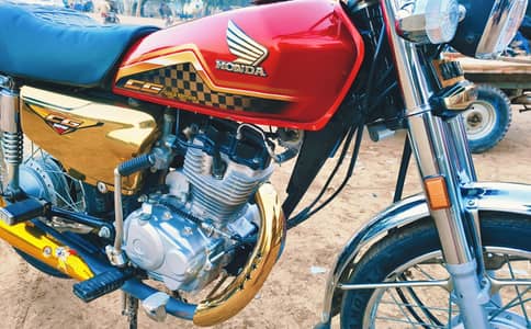 Honda CG125 Special Edition Gold 2024 Condition 10/10
